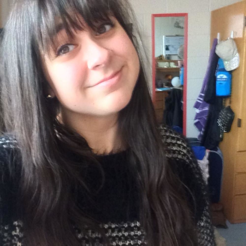 Meet your Posher, Courtney